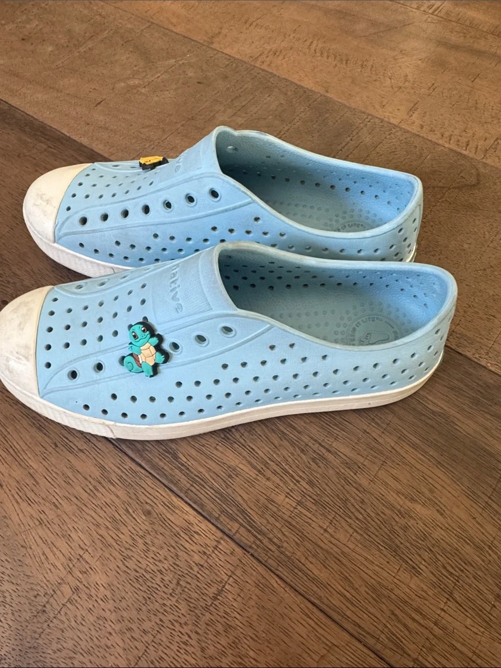 Native Kids Light Blue Slip-On Water Shoes with Pokemon Charms Size J4